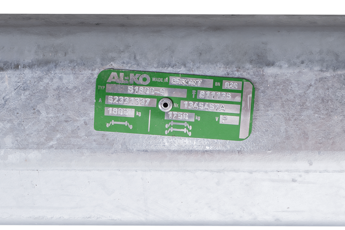 AL-KO EURO спирачна ос за ремарке / теглич 1800кг 1300мм 1800мм 5x112